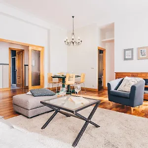 https://haizean-apartment-by-people-rentals.sansebastianhotels.net